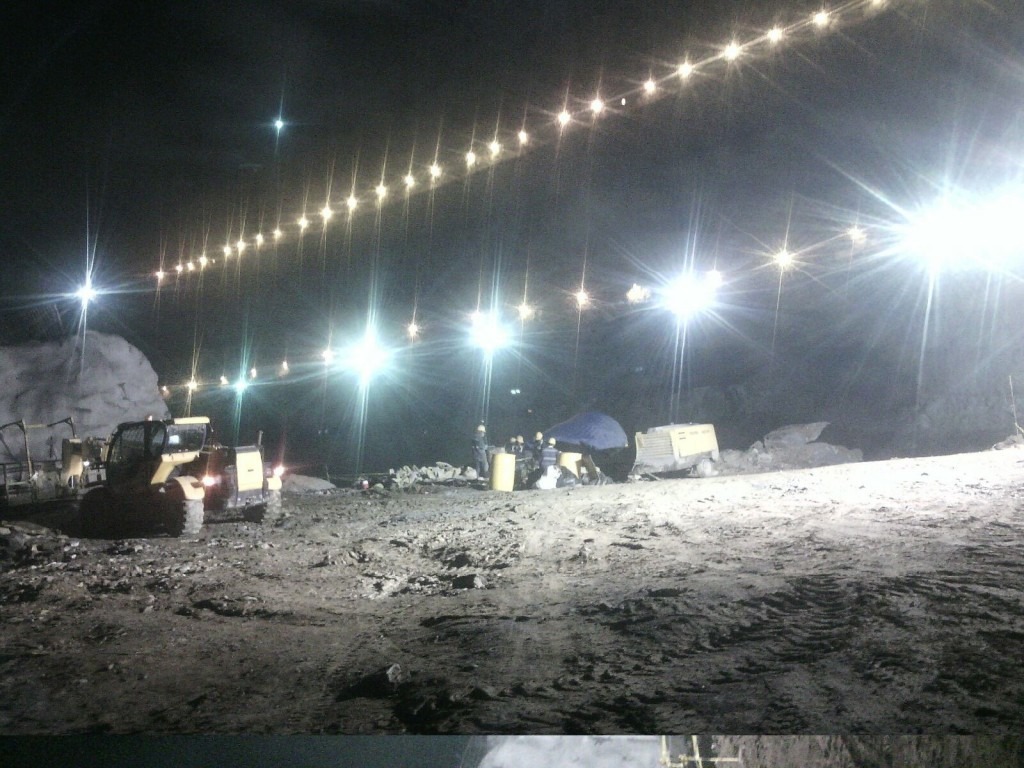 Alquiler de excavadoras y telehanders - CCC Ituango