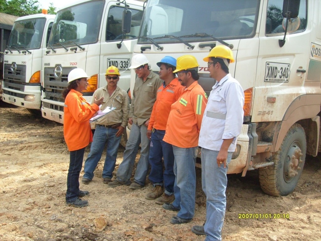 Obras civiles para la exploración de gas en la mina Pribbenow. DRUMMOND LTD.