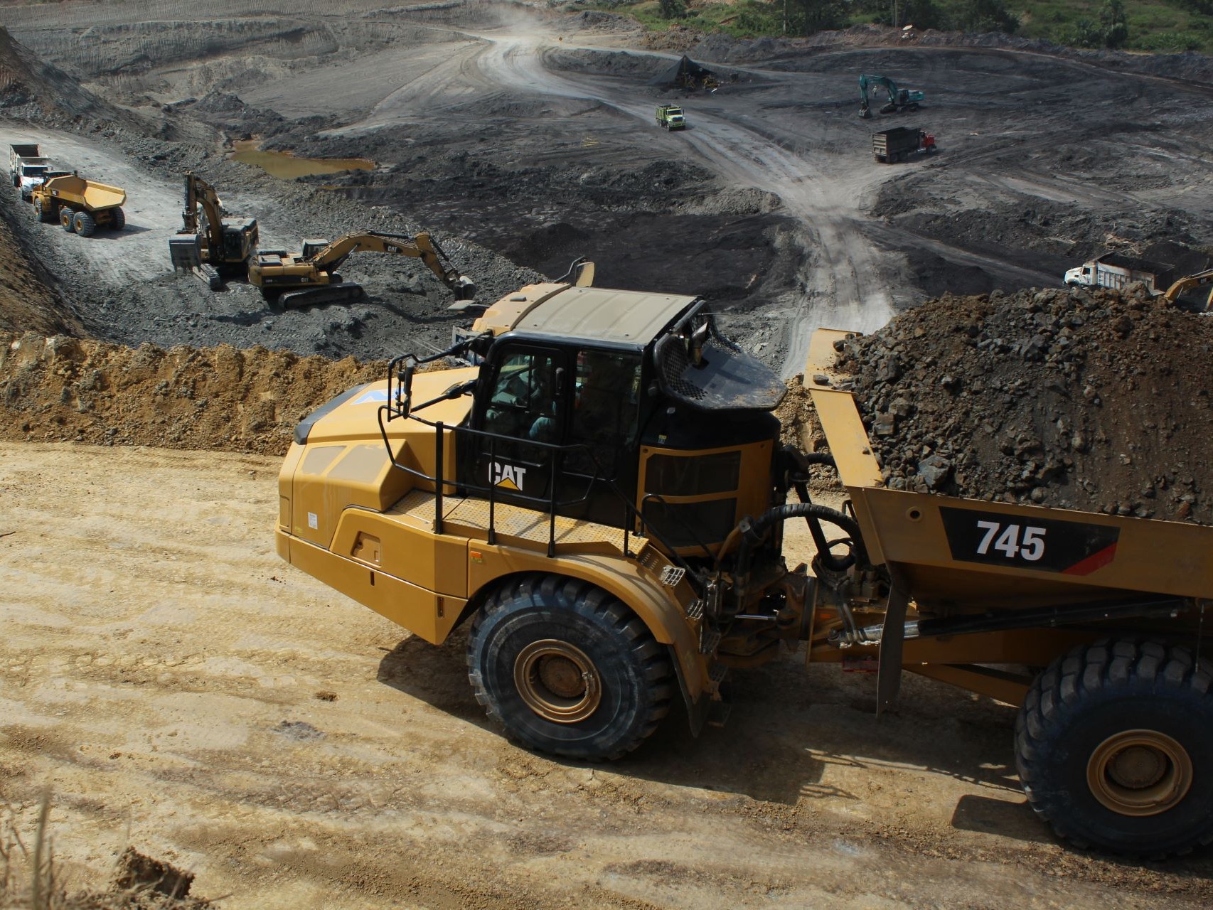 Extracción de Material Estéril y Carbón en Mina La Primavera (Puerto Libertador – Córdoba) – C.I. Frontier Coal S.A.S.